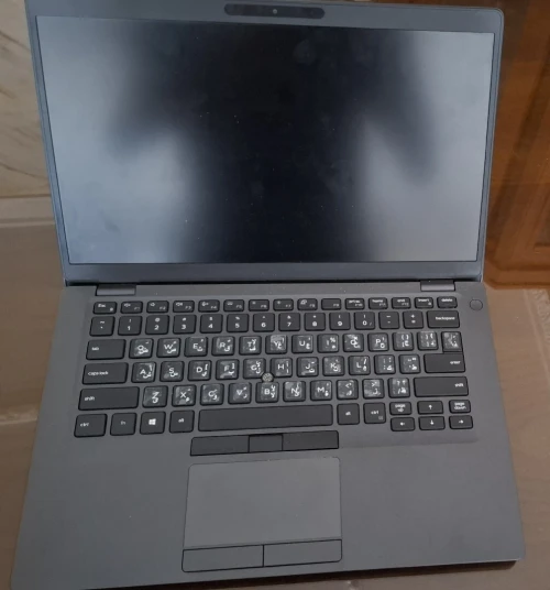 Dell Latitude 5400 | i5-8365U | 8Go RAM | 256Go SSD | 14" | Très bon état