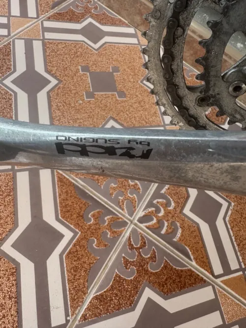 Vélo de Course Authentique  Construit par le célèbre coureur-constructeur Cyrille Gui