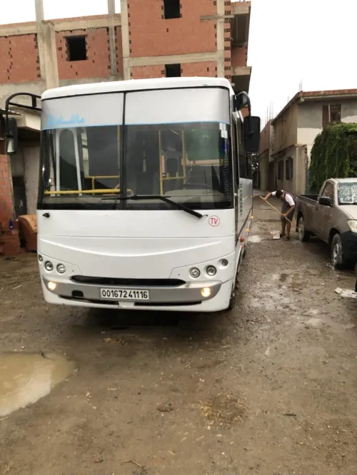 Isuzu Ecubus 2011