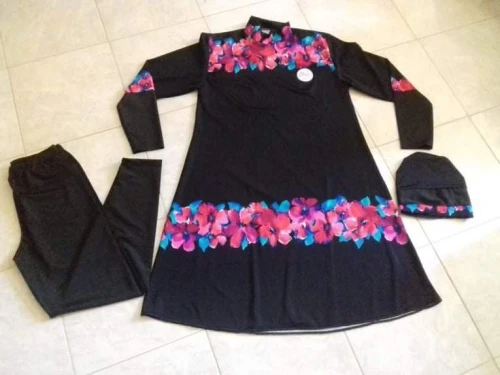 BURKINI.  Maillots hidjab 