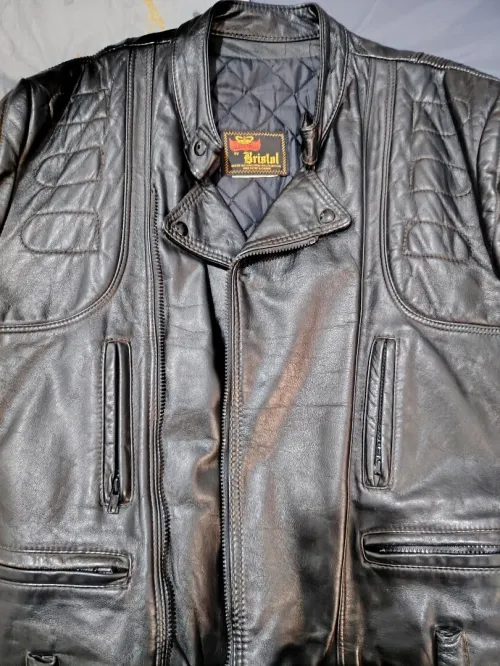 Blouson cuir moto