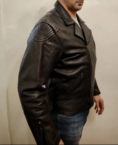 Blouson cuir moto
