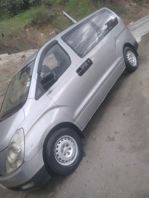 Hyundai H1 2013