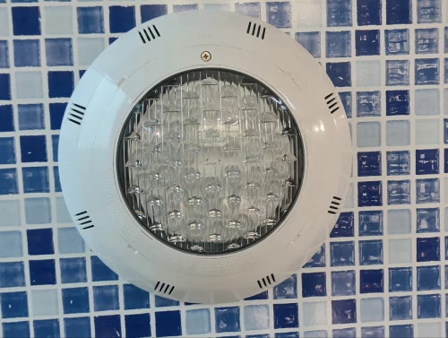 Projecteurs piscine étanche multicouleur et blanc 