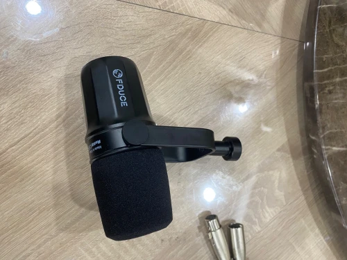 SL40X PROFESSIONAL MICROPHONE