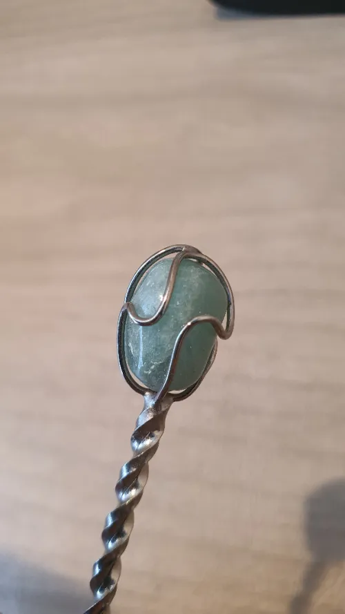 Coffret cuillères de collection avec des pierres semi précieuses MB, jade, Améthyste, ..