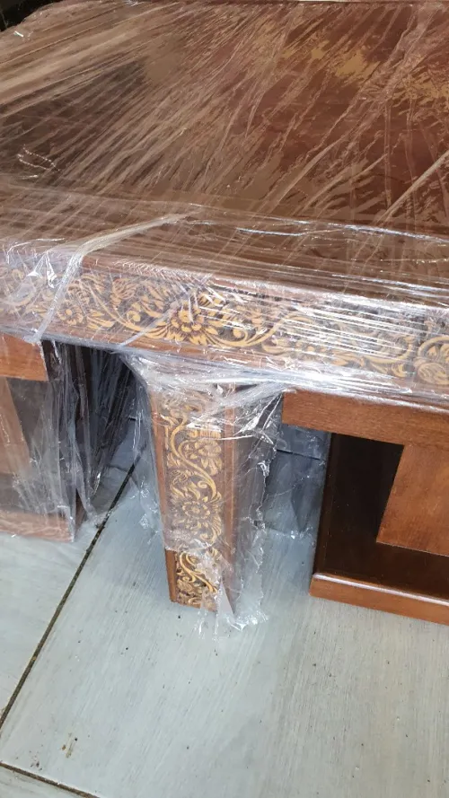 Table basse mauresque syrienne avec 4 tabourets encastrables 