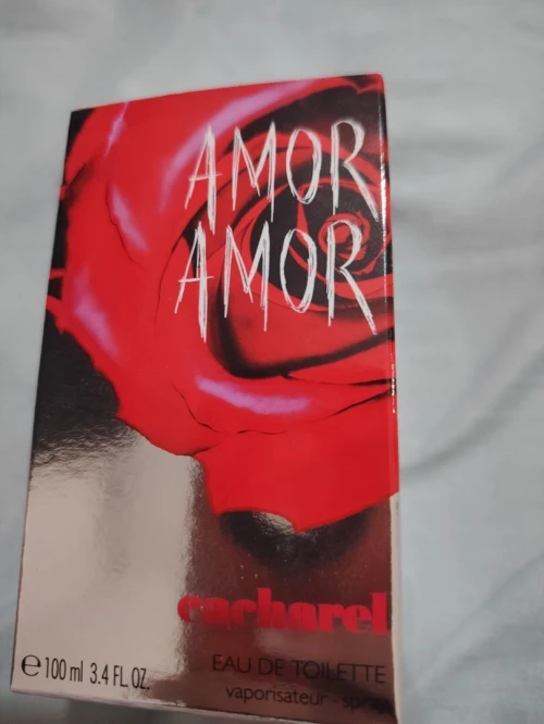 Cacharel amor amor