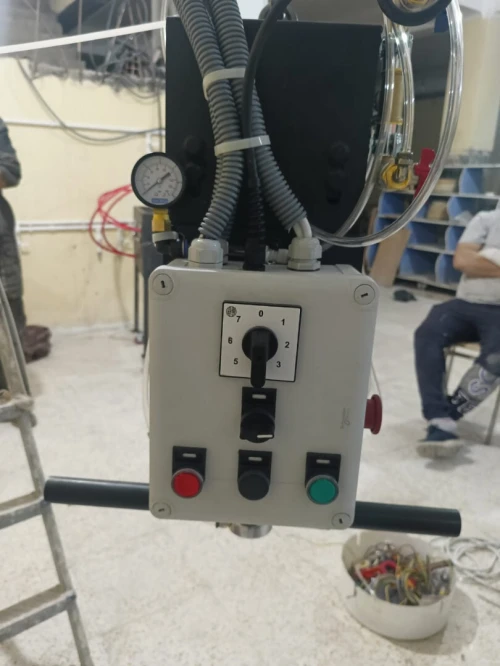MACHINE INJECTION MOUSSE POLYURÉTHANE