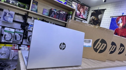 HP 15 i5-1235U/8Go/512Go Tactile win11