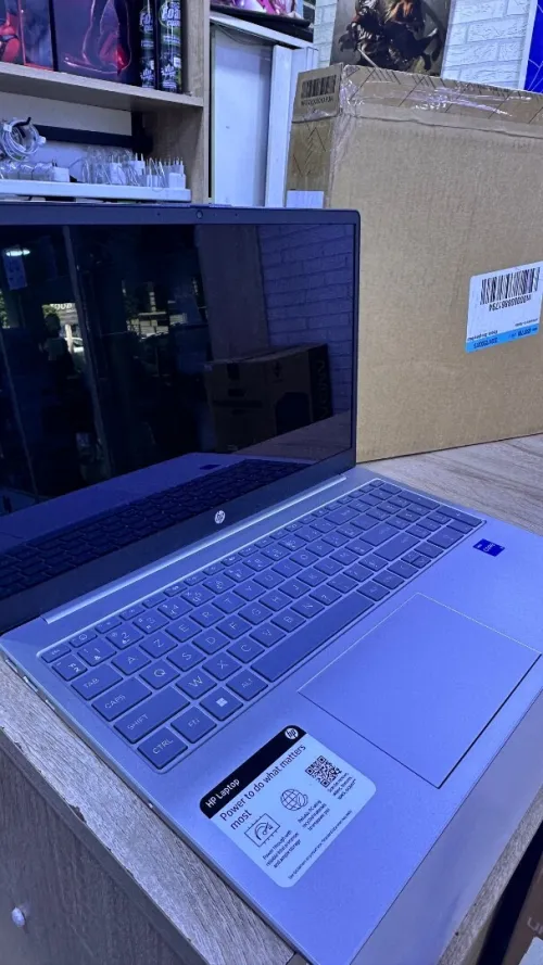 HP 15 i5-1235U/8Go/512Go Tactile win11