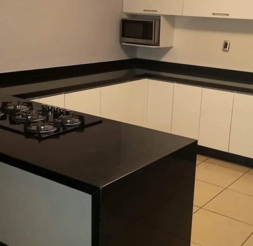 Transformation de marbre et granite et le quartz depuis 1963
