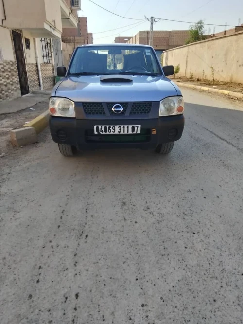 Nissan Pickup 2011 Pickup