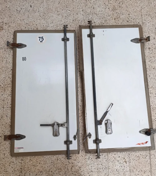 Portes arrières frigo KIA K2700