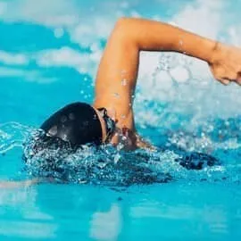 Bonnet pour piscine disponible en quantité plus facturation 