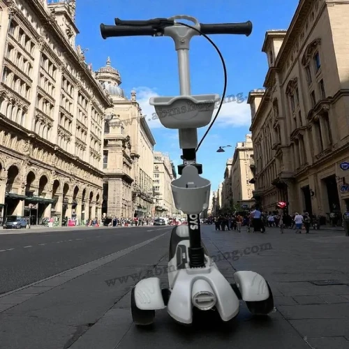 Trottinette pour enfants avec musique et lumières | Ferdi toys