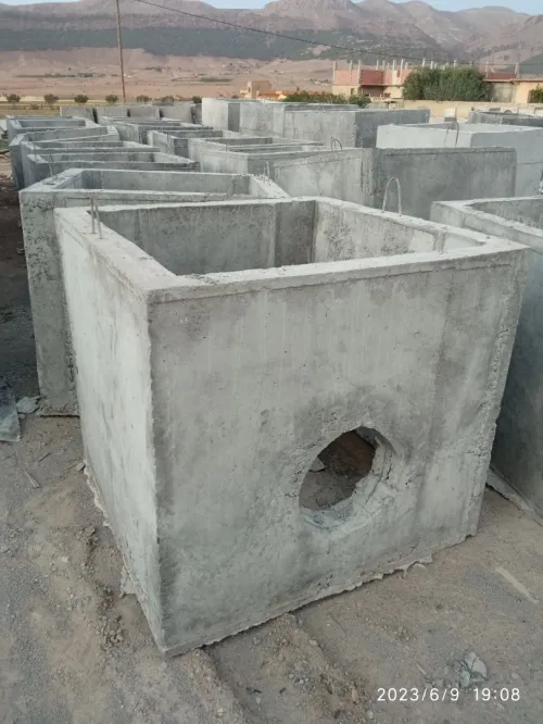 Regard d'assainissement en béton 