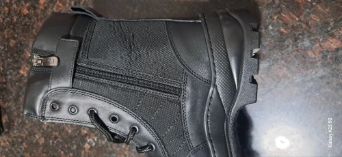 Chaussure MAGNUM