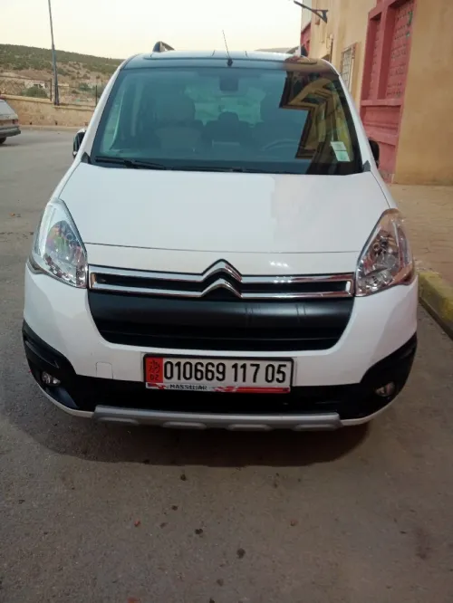 Citroen Berlingo Multispace 2017 Exclusif Plus