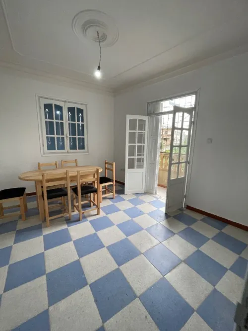 Location Appartement Niveau de villa F4 Alger Les eucalyptus