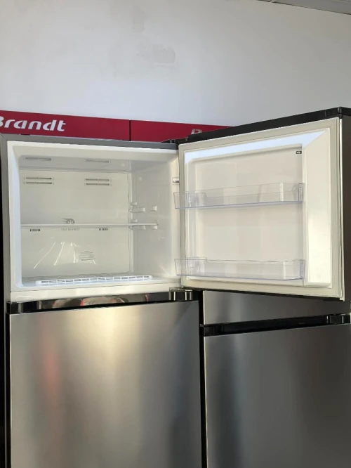 Promo Réfrigérateur Brandt 600L Inox No Frost