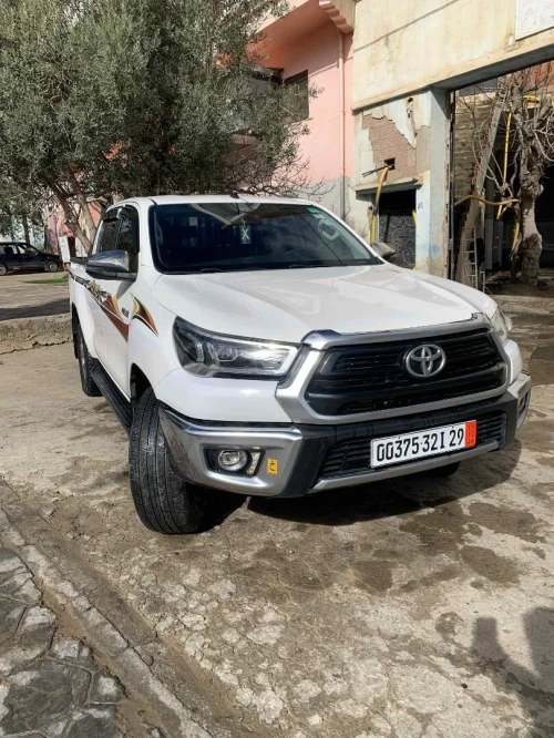 Toyota Hilux 2021 LEGEND SC 4x4