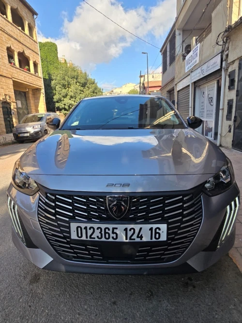 Peugeot 208 2024 Allure Pack