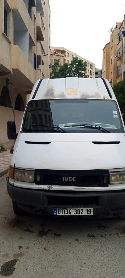 Iveco C11 2002