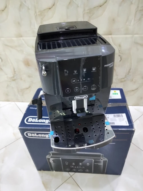 Machine à café Delonghi