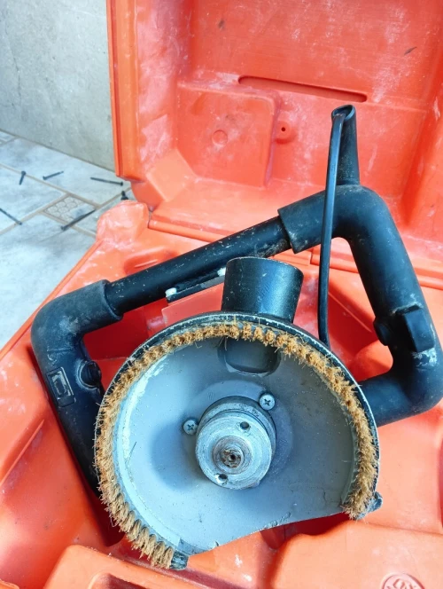 Outils d'origine