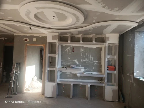 Placoplâtre et décoration 