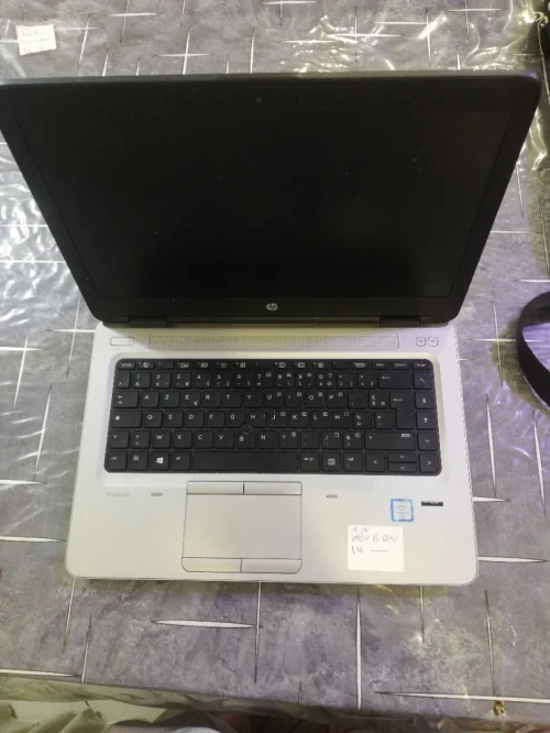 Lot de 8 pc portable caba