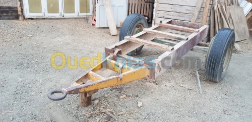 local chassis avec roues completes 