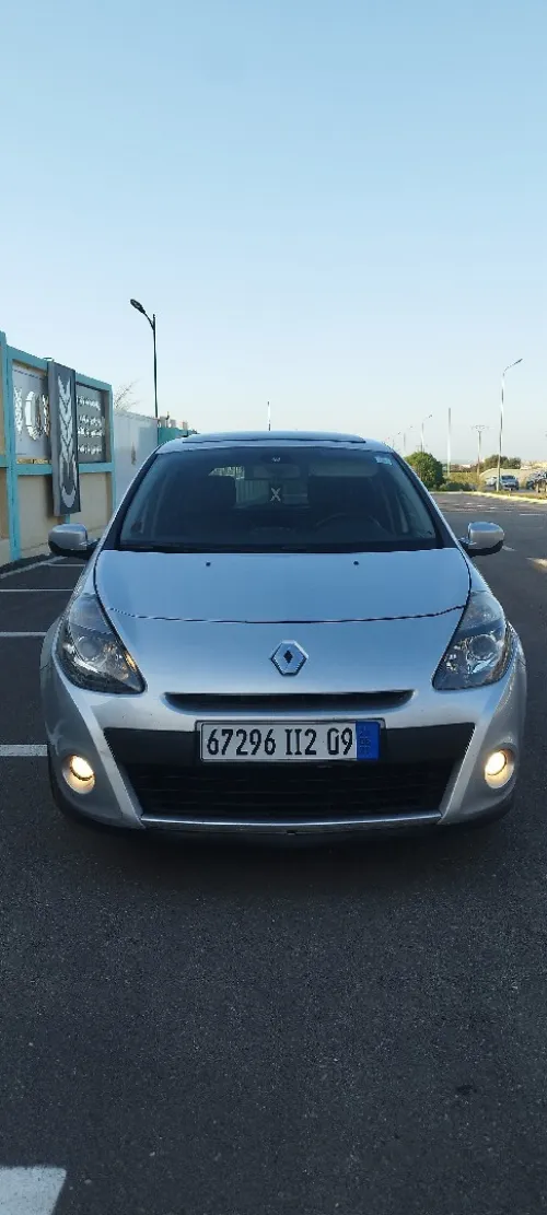Renault Clio 3 2012 Night and Day