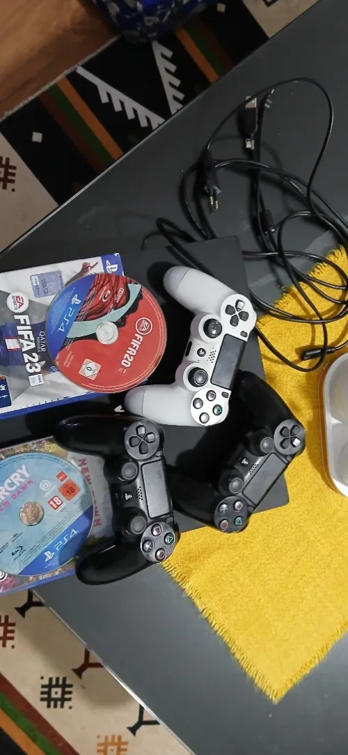 PS4 PRO