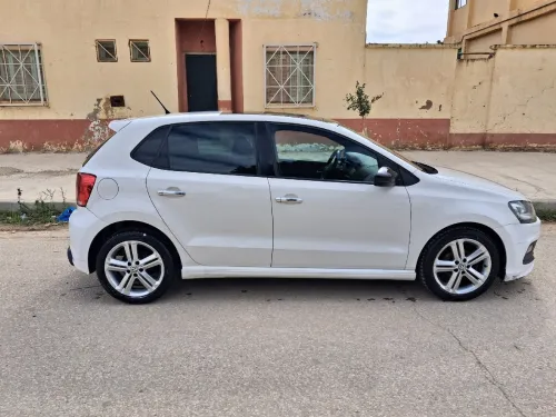 Volkswagen Polo 2014 R-line