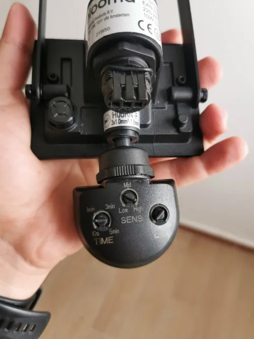Projecteur avec détecteur de mouvement