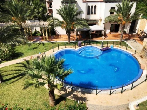 Cherche achat Appartement F10+ Alger Alger centre