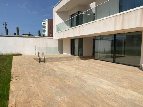Cherche location Villa Alger Ben aknoun