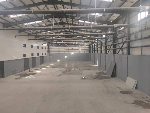 Cherche location Hangar Alger Oued smar