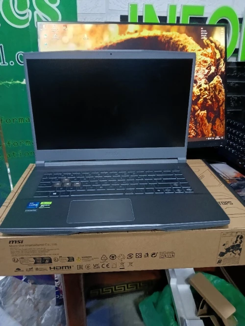 PC PORTABLE GAMER MSI THIN 15 RTX 144Hz Ultra Rapide