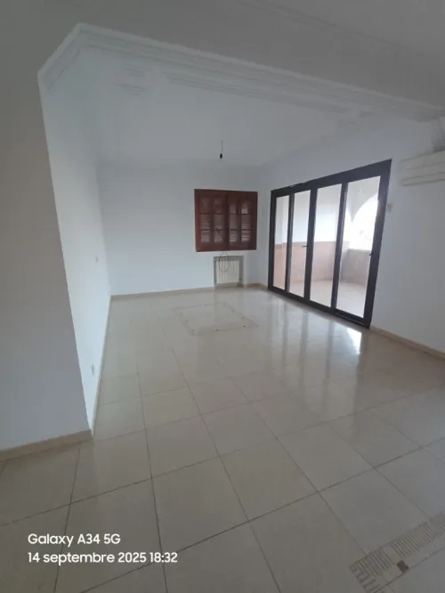 Location Appartement Niveau de villa F6 Alger Birkhadem