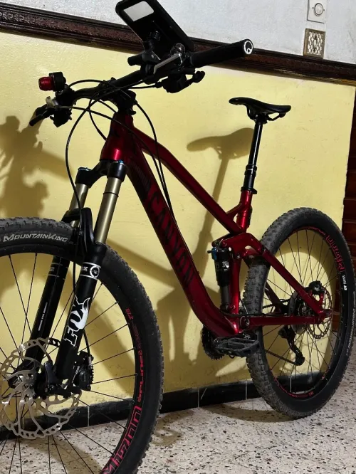 VTT Canyon Spectral M 27.5 Enduro