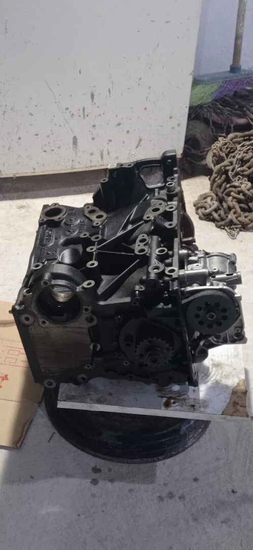 Demi moteur 