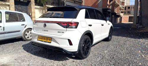 Volkswagen T-Roc 2025 R- Line Edition 