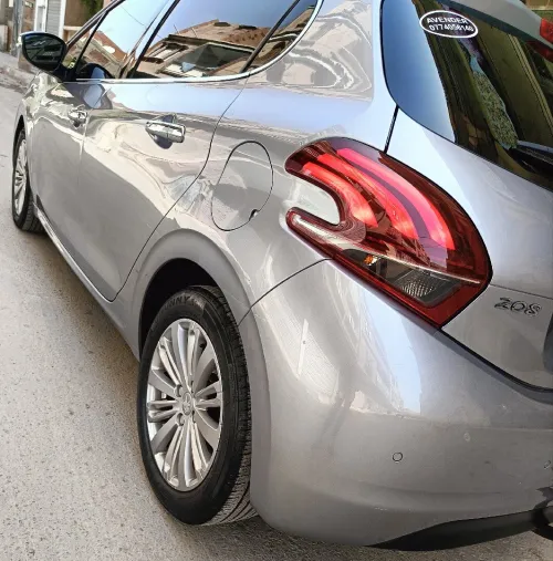 Peugeot 208 2019 Allure Facelift