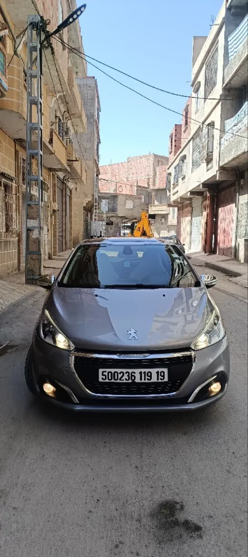 Peugeot 208 2019 Allure Facelift