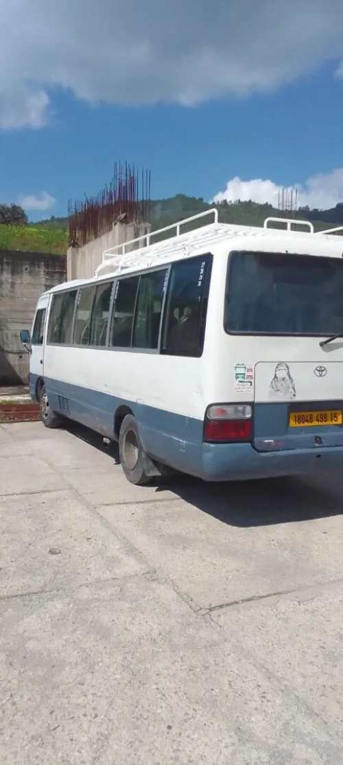 Toyota Coaster 1999