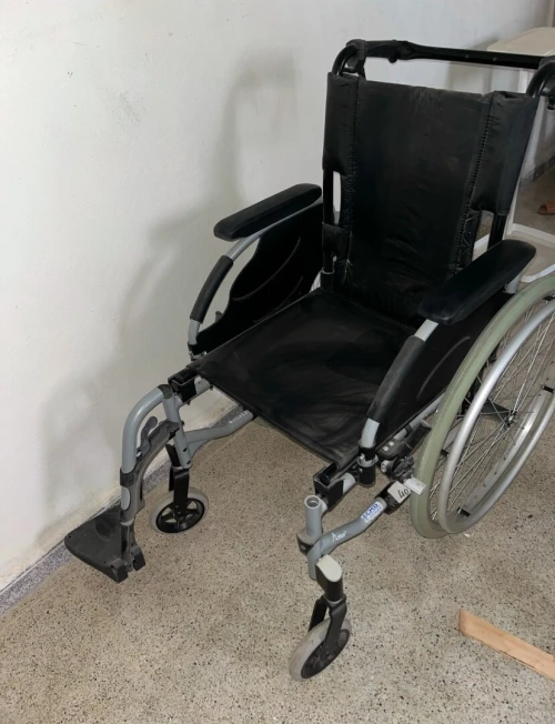 CHAISE ROULANTE
