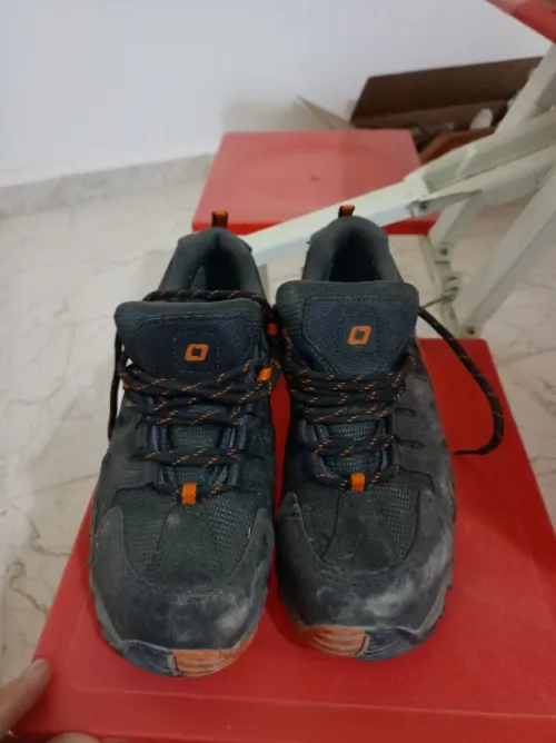 Combinaisons et chaussures de sécurité
